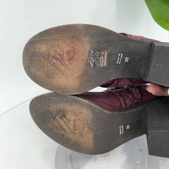 Free People Carrera Boots Women's 38 8 Red Leather Distressed Strappy Bootie - Picture 10 of 15